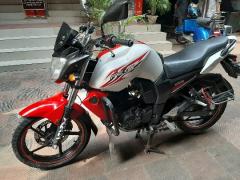 Yamaha FZs